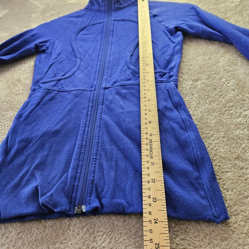 Lululemon Full Zip Sweater Thumb Holes Activewear Sweatshirt Women's Size 2 - Picture 4 of 7